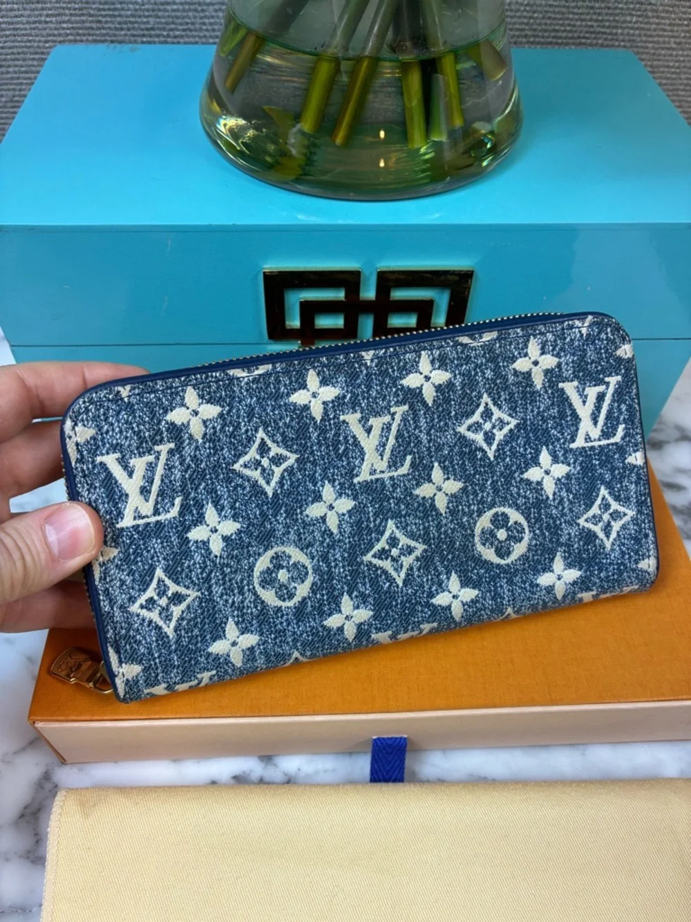 Louis Vuitton Blue Denim Monogram Long Zippy Wallet - Excellent Pre-Loved EUC - Picture 6 of 16